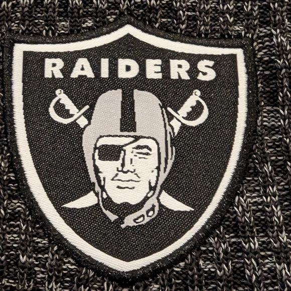 NFL Slouch Toque - Official NFL Las Vegas Raiders Gear by New Era - Picture 3 of 6